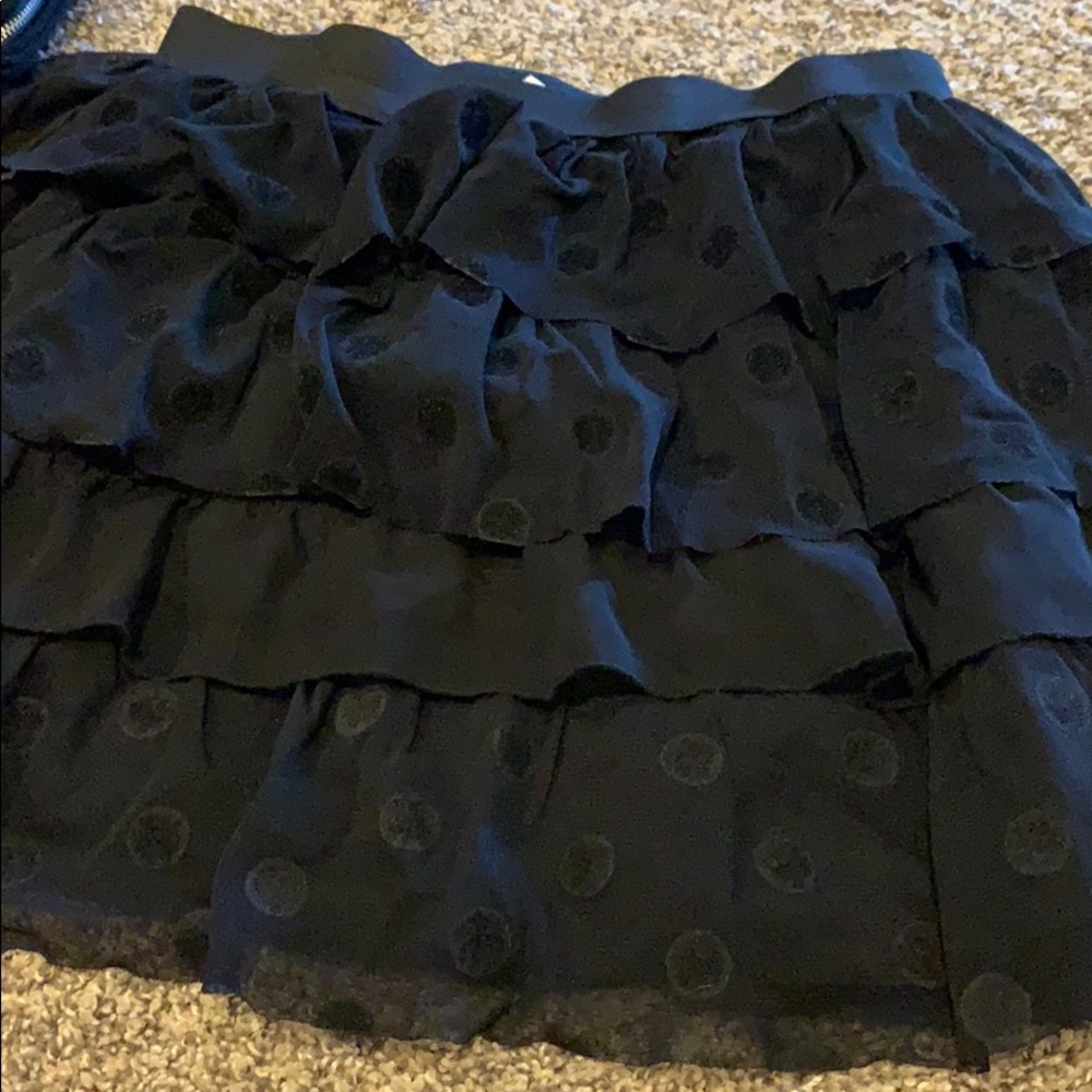 Used black skirt